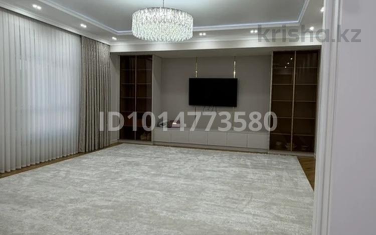 4-бөлмелі пәтер · 170 м² · 7/10 қабат, 18А ш/а 4, бағасы: 97 млн ₸ в Актау, 18А мкр — фото 2