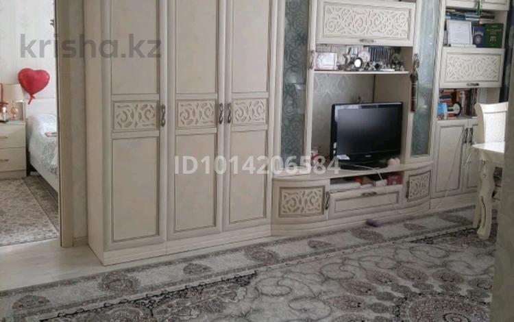 2-комнатная квартира · 57 м² · 2/12 этаж, мкр Самал-2 77 — Бектурова за 85 млн ₸ в Алматы, Медеуский р-н — фото 2