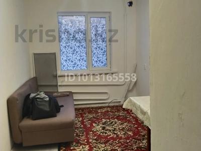 1-бөлмелі пәтер · 14 м² · 1/5 қабат, мкр Шанхай 257/1, бағасы: 3.2 млн ₸ в Актобе