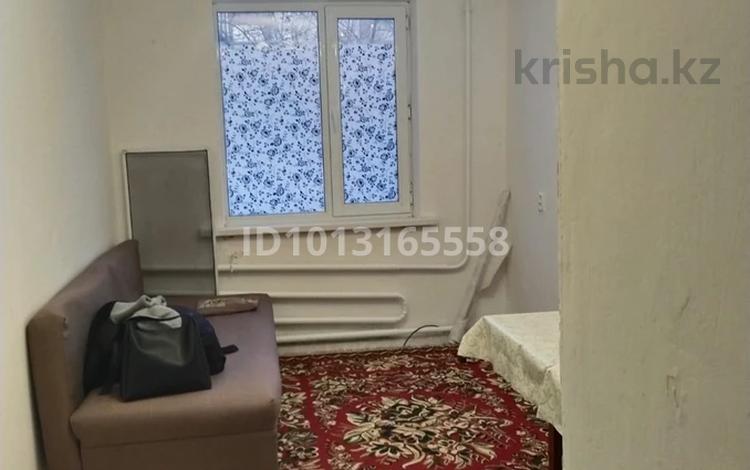 1-бөлмелі пәтер · 14 м² · 1/5 қабат, мкр Шанхай 257/1, бағасы: 3.2 млн ₸ в Актобе — фото 2