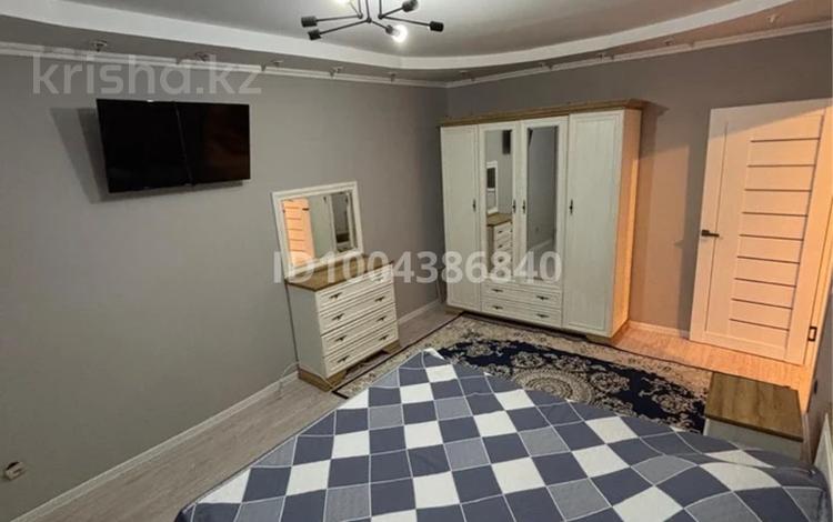 1-комнатная квартира · 42 м² · 3/5 этаж, Напротив кафе НурАйДина 24 за 10 000 ₸ в Талдыкоргане, мкр Жана Гарышкер — фото 2