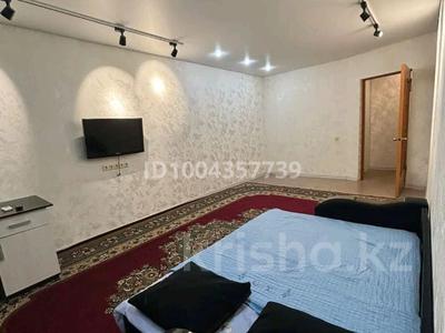 1-комнатная квартира · 43 м² · 1/7 этаж, мкр 12 45 — Ресторан Коркем за 1 700 〒 в Актобе