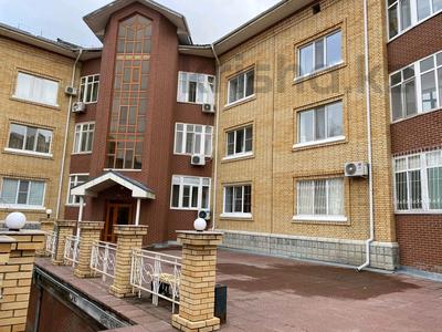 3-комнатная квартира, 132 м², 2/3 этаж, Сарыкенгир 1 за 57 млн 〒 в Астане, Алматы р-н