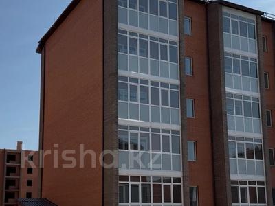 Планировки ЖК в Акмолинской обл.: 3-бөлмелі пәтер · 63.3 м², мкр. Бакыт, дом 6, бағасы: ~ 16.5 млн 〒 3-бөлмелі пәтер · 63.3 м², мкр. Бакыт, дом 6, бағасы: ~ 16.5 млн 〒 в Акмоле