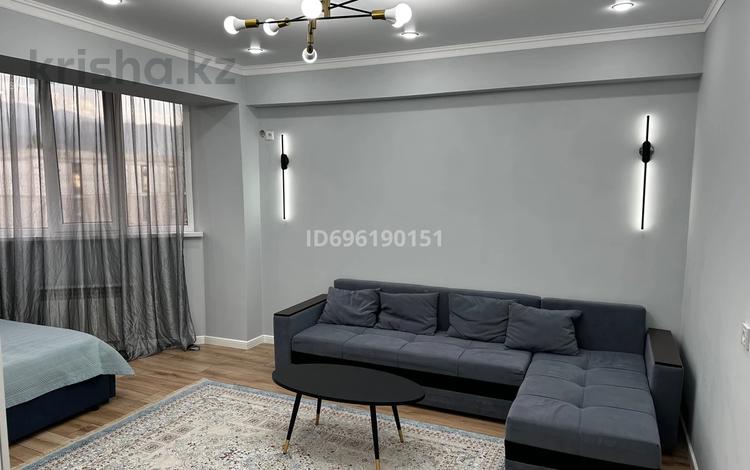 1-бөлмелі пәтер · 47 м² · 4/5 қабат, Абылай хана 2/5 — Район СДУ, бағасы: 230 000 ₸ в Каскелене — фото 2