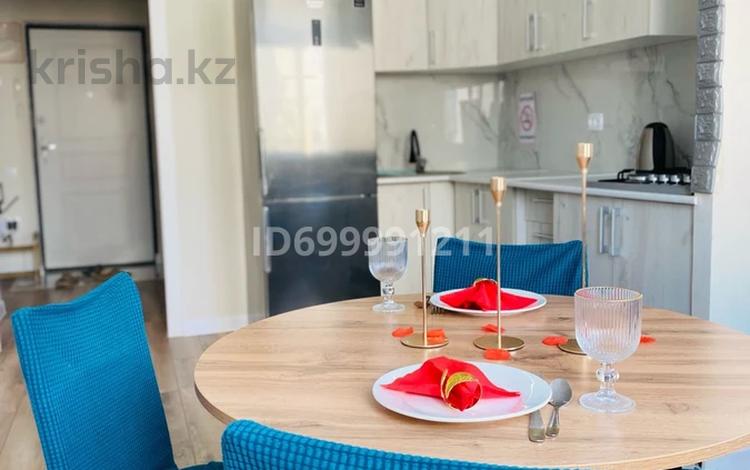 1-комнатная квартира · 45 м² · 1/5 этаж, мкр Самал, Мкрн Самал за 200 000 ₸ в Атырау — фото 28