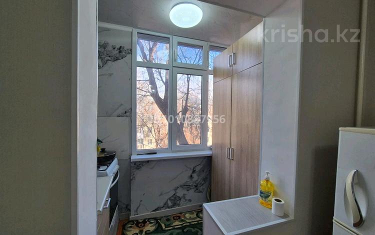 4-бөлмелі пәтер · 77.4 м² · 4/5 қабат, мкр Жансая 29, бағасы: 25 млн 〒 в Таразе — фото 2