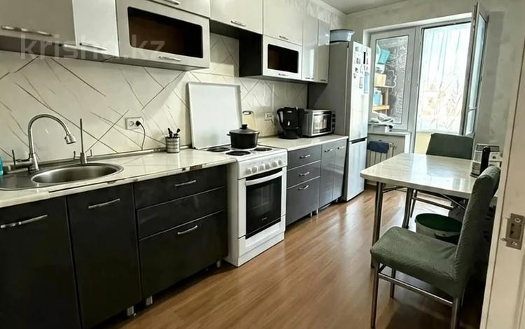 3-комнатная квартира · 73 м² · 3/24 этаж, Валиханова 23 за 33.5 млн ₸ в Астане, р-н Байконур — фото 2