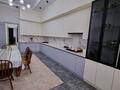 4-комнатная квартира · 164 м² · 1/10 этаж, 18А мкр 7 за 74 млн ₸ в Актау — фото 9