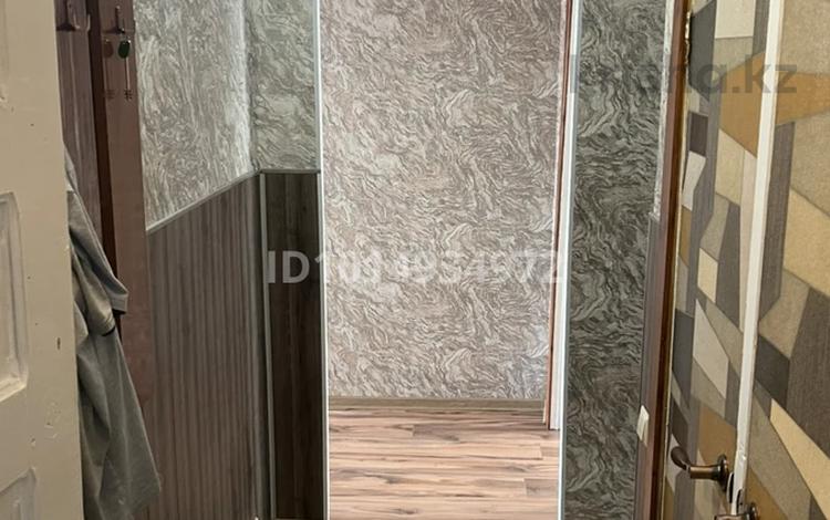 2-бөлмелі пәтер · 43 м² · 2/5 қабат, Желтоксан 27, бағасы: 17 000 ₸ в Астане, Сарыарка р-н — фото 2