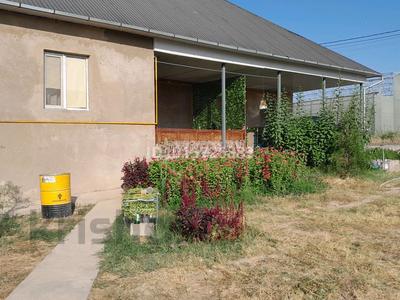 Отдельный дом · 3 комнаты · 80 м² · 8 сот., мкр Ынтымак 9 — Қасым хан көшесі за 33 млн ₸ в Шымкенте, Абайский р-н
