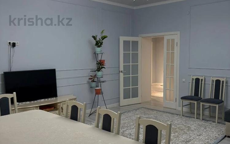 2-бөлмелі пәтер · 88 м² · 1/9 қабат, Алтын орда ш/а., Ораза Тате улы, бағасы: 32.6 млн ₸ в Актобе, мкр. Алтын орда — фото 20