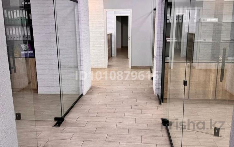 Еркін, кеңселер · 180 м², бағасы: 47 млн ₸ в Темиртау — фото 9