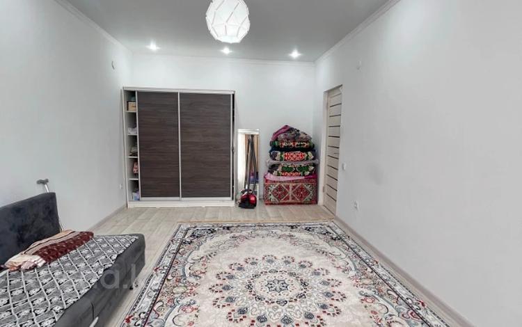 1-комнатная квартира · 39.5 м² · 1/5 этаж, мкр. Алтын орда за 15 млн ₸ в Актобе — фото 4