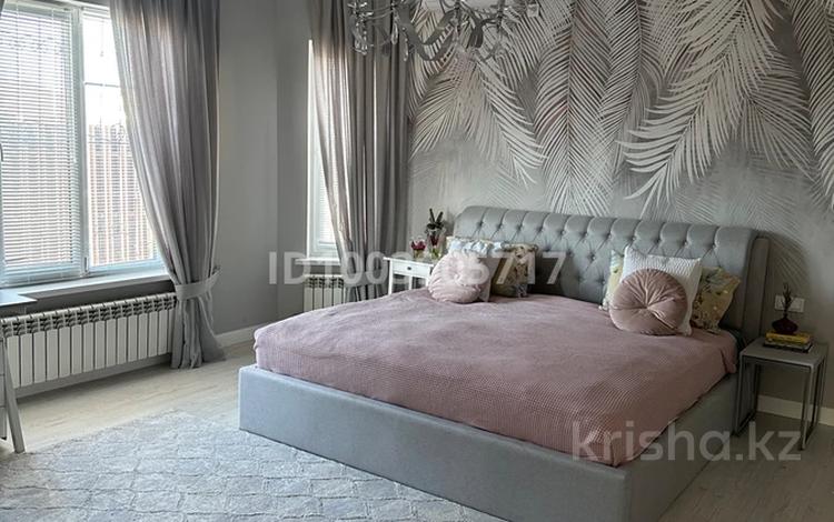 Отдельный дом · 6 комнат · 250 м², мкр Самал, Хакназархан за 3 млн 〒 в Атырау — фото 2