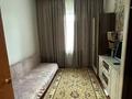 2-комнатная квартира, 55 м², 2/3 этаж помесячно, Акын Сара 56 56 за 150 000 〒 в Талдыкоргане — фото 3