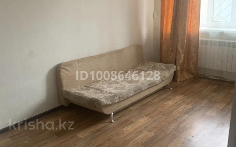 2-бөлмелі пәтер · 46 м² · 1/3 қабат, мкр Шанхай, Кошевого 97, бағасы: 9 млн ₸ в Актобе — фото 2