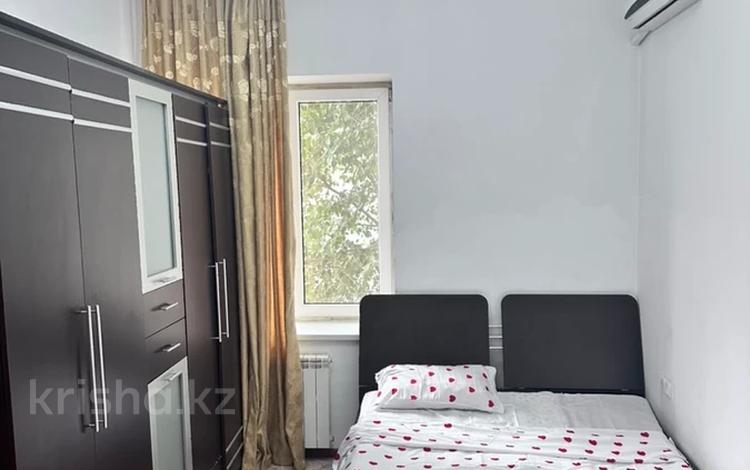 2-комнатная квартира · 50 м² · 1/6 этаж, Жарбосынова 84 за 12 000 ₸ в Атырау — фото 2