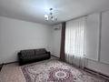 2-комнатная квартира · 50 м² · 1/6 этаж, Жарбосынова 84 за 12 000 ₸ в Атырау — фото 3