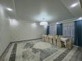 Отдельный дом · 4 комнаты · 320 м² · 10 сот., мкр Аксай-2, 6 26 — 6 ул/8 ул за 60 млн ₸ в Атырау — фото 7