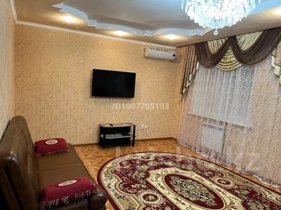 1-комнатная квартира · 70 м² · 6/9 этаж, Авангард — Возле базар мерей,рядом тц тамаша,инфинити за 10 000 〒 в Атырау, мкр Авангард-2