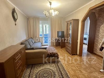 3-бөлмелі пәтер · 58 м² · 2/5 қабат, Комиссарова 28, бағасы: 220 000 〒 в Караганде, Казыбек би р-н