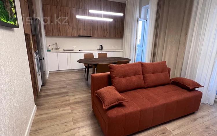 4-комнатная квартира · 118 м² · 4/7 этаж, Кабанбай батыра 60/20 за 800 000 ₸ в Астане, Есильский р-н — фото 2