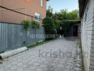 Отдельный дом · 4 комнаты · 81.7 м² · 3.6 сот., Эмбинская 28 за 17 млн 〒 в Актобе, мкр Гормолзавод