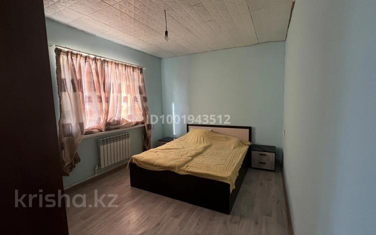Отдельный дом · 3 комнаты · 70 м² · 8 сот., мкр Зарослый, 23 17 — Напротив Химика за 150 000 ₸ в Атырау — фото 8