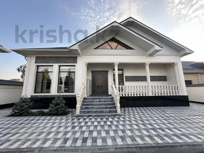 Отдельный дом · 6 комнат · 270 м² · 8 сот., мкр Самал-2 за 180 млн 〒 в Шымкенте, Абайский р-н
