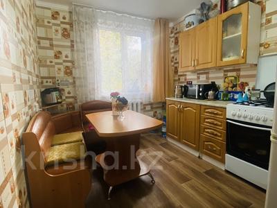 Продажа квартир в Акмолинской обл.: 4-комнатная квартира · 71 м² · 1/5 этаж, Морозова 34 — Береке, вокзал, Алладин за 19.5 млн 〒 4-комнатная квартира · 71 м² · 1/5 этаж, Морозова 34 — Береке, вокзал, Алладин за 19.5 млн 〒 в Щучинске