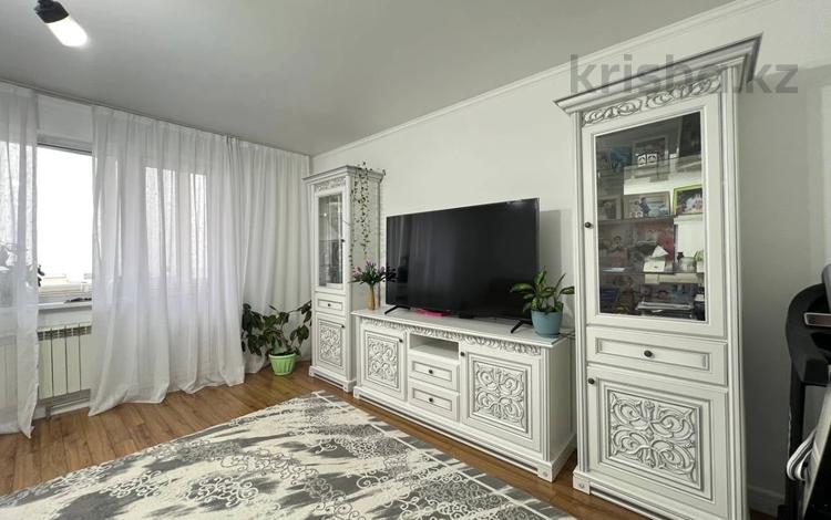 2-комнатная квартира · 98 м² · 12/15 этаж, мкр Мамыр-3 23 за 58 млн ₸ в Алматы, Ауэзовский р-н — фото 2