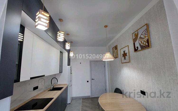 3-бөлмелі пәтер · 76 м² · 3/10 қабат, ул. К. Мухамедханова 8, бағасы: 60 млн ₸ в Астане, Нура р-н — фото 2