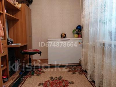 3-бөлмелі пәтер, 50 м², 1/5 қабат, мкр Городской Аэропорт, Штурманская 1/3, бағасы: 15.5 млн 〒 в Караганде, Казыбек би р-н