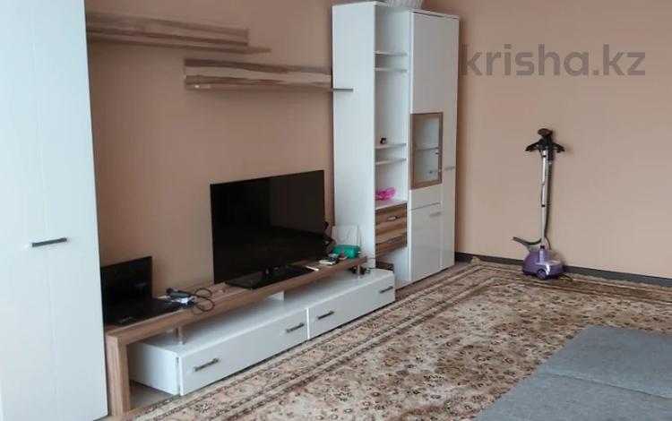 2-комнатная квартира · 80 м² · 8/9 этаж, Байганина — Кабанбай батыра за 350 000 ₸ в Алматы, Алмалинский р-н — фото 16