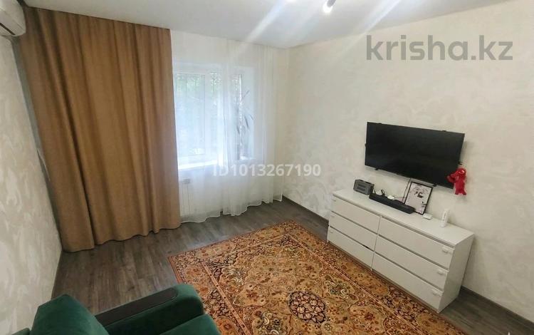 2-комнатная квартира · 60.4 м² · 2/5 этаж, мкр Кокжиек, Геологов 10б за 29.2 млн ₸ в Алматы, Жетысуский р-н — фото 4