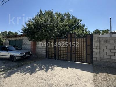 Жеке үй · 6 бөлме · 150 м² · 10 жүзд., Рыскулбекова 6 — Рядом школа-гимназия Н.К.Киікбаев, садик “Астана”, бағасы: 20 млн ₸ в Сарыкемере