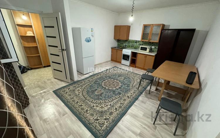 Отдельный дом · 1 комната · 50 м² · 8 сот., мкр Береке, 8 6 — Садик, Школа, Мечеть за 140 000 〒 в Атырау — фото 2