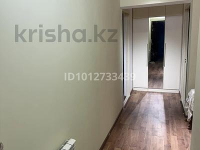 2-бөлмелі пәтер · 58 м² · 1/5 қабат, 16-й микрорайон, 16-й микрорайон 15, бағасы: 180 000 ₸ в Шымкенте, Аль-Фарабийский р-н