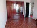 3-комнатная квартира · 62 м² · 5/5 этаж, Майкудук, Майкудук, 15й микрорайон 16 — Школа за 11 млн 〒 в Караганде, Алихана Бокейханова р-н — фото 3