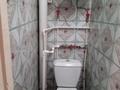 3-комнатная квартира · 62 м² · 5/5 этаж, Майкудук, Майкудук, 15й микрорайон 16 — Школа за 11 млн 〒 в Караганде, Алихана Бокейханова р-н — фото 9