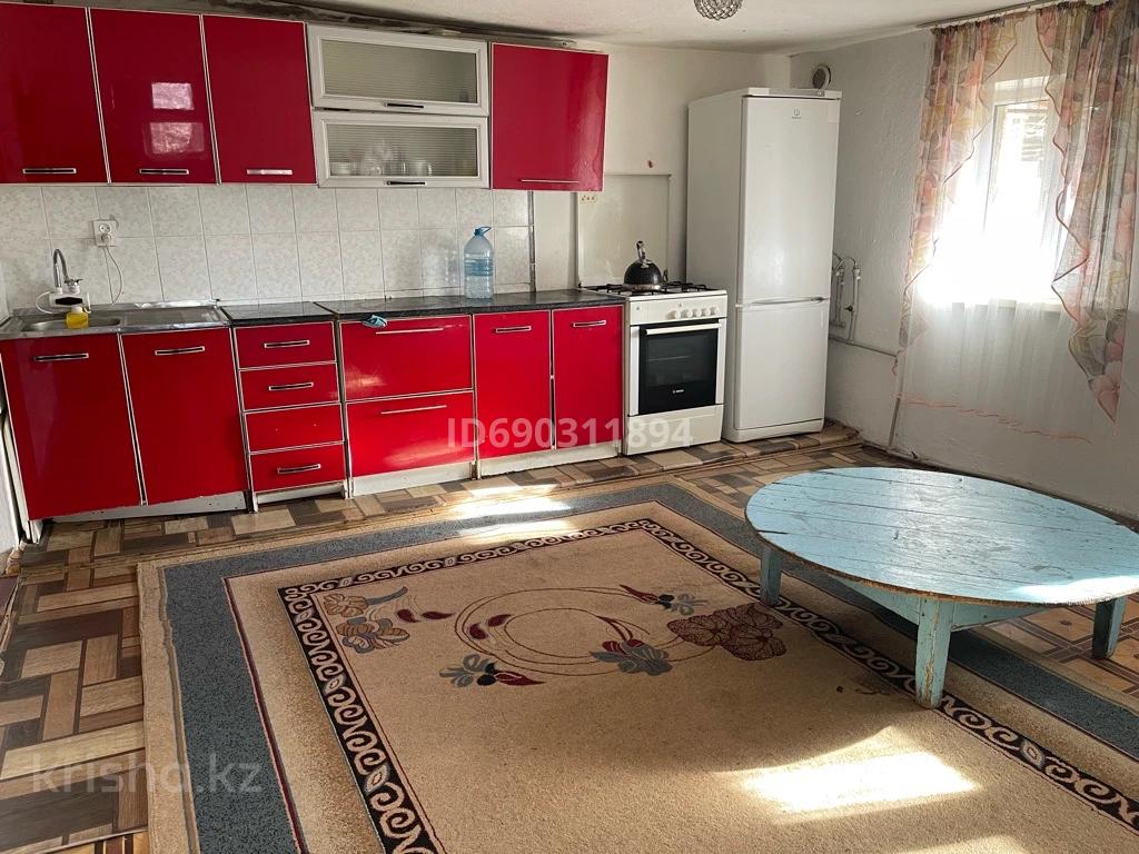 Аренда 5-комнатного дома (90 м2, 8 соток) - №690311894: Қойшыбекова —  Чернышевского, Тараз — помесячно за 100000 — Крыша