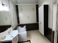 2-бөлмелі пәтер · 100 м² · 5/7 қабат, Молдагулова 50/А 2, бағасы: 37 млн ₸ в Актобе — фото 8