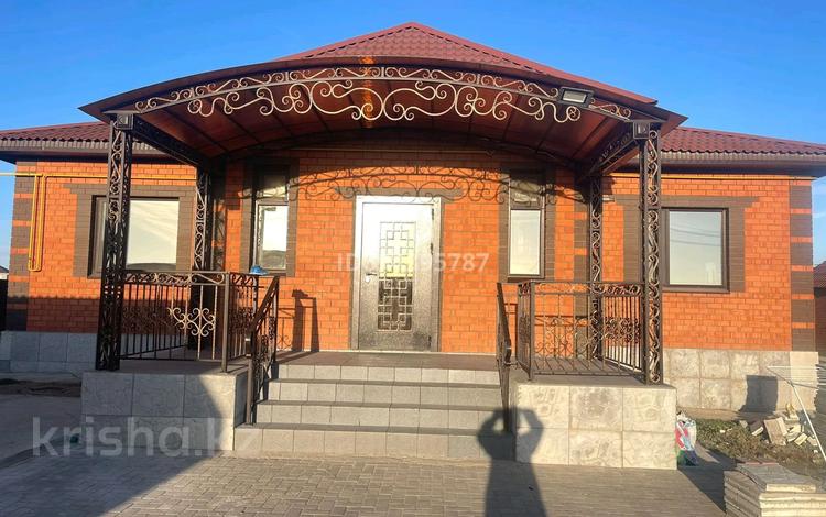 Отдельный дом · 5 комнат · 185.7 м² · 11 сот., Бауырластар 227 за 39 млн 〒 в Актобе, жилой массив Бауырластар-5 — фото 21