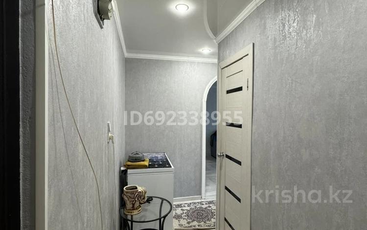 2-бөлмелі пәтер · 47 м² · 2/5 қабат, Маметова 52, бағасы: 20 млн ₸ в Уральске, мкр Школьник — фото 2