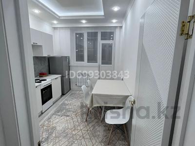 2-бөлмелі пәтер · 66 м² · 4/9 қабат, Жубан Молдагалиева 10, бағасы: 280 000 ₸ в Астане, Есильский р-н