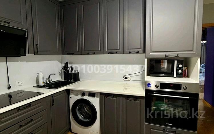 2-бөлмелі пәтер · 64 м² · 1/5 қабат, Нуржау 16/2, бағасы: 21 млн ₸ в им. Касыма кайсеновой — фото 2