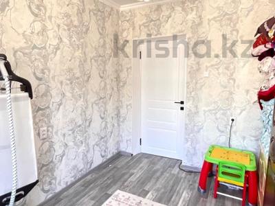 4-бөлмелі пәтер · 100 м² · 4/5 қабат, 15-ш/а. 46, бағасы: 27.9 млн ₸ в Актау, 15-й мкр