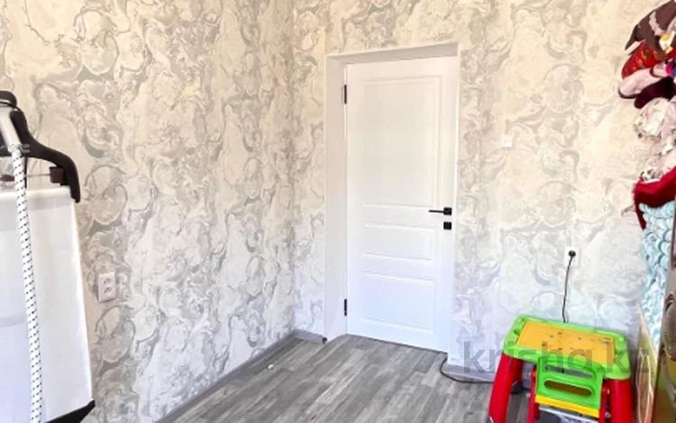 4-бөлмелі пәтер · 100 м² · 4/5 қабат, 15-ш/а. 46, бағасы: 27.9 млн ₸ в Актау, 15-й мкр — фото 2