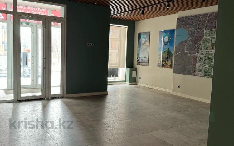 Офисы, магазины и бутики, салоны красоты, образование, кабинеты и рабочие места, студии · 159.4 м² за ~ 1.3 млн 〒 в Караганде, Казыбек би р-н — фото 2